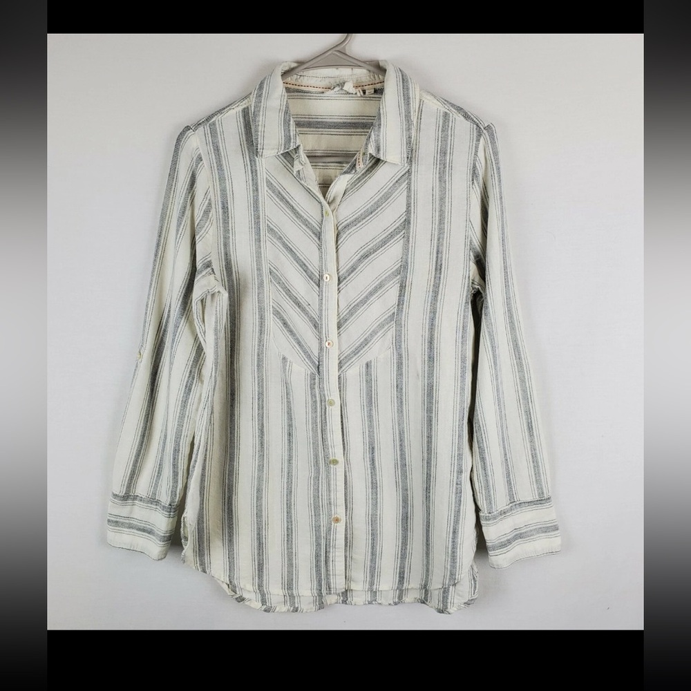 ANTHROPOLOGIE Lilka Cotton Buttondown - size medium